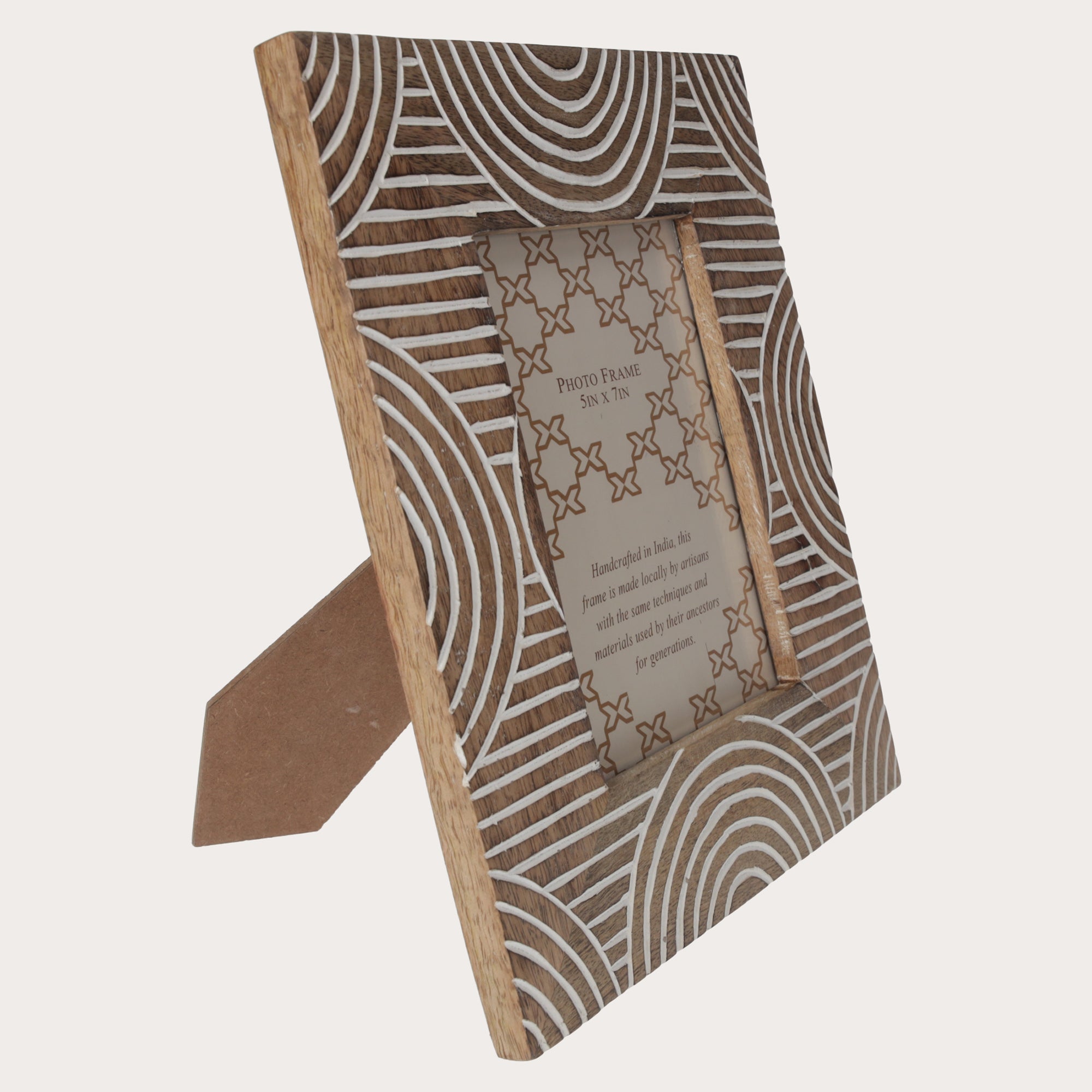 Cornice Portafoto Intagliata con Decorazioni Bianche Eleganti