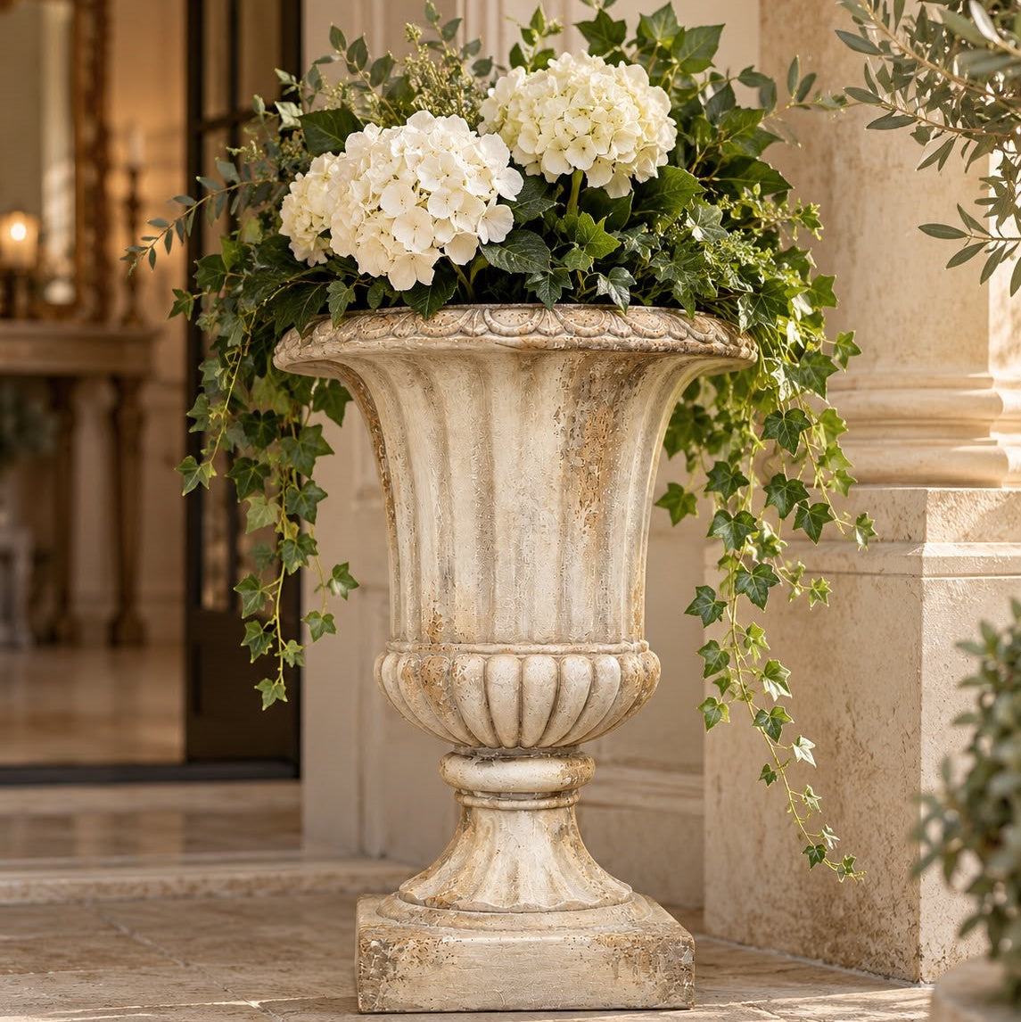 Vaso Romano in Resina Bianco Antico H.75 cm