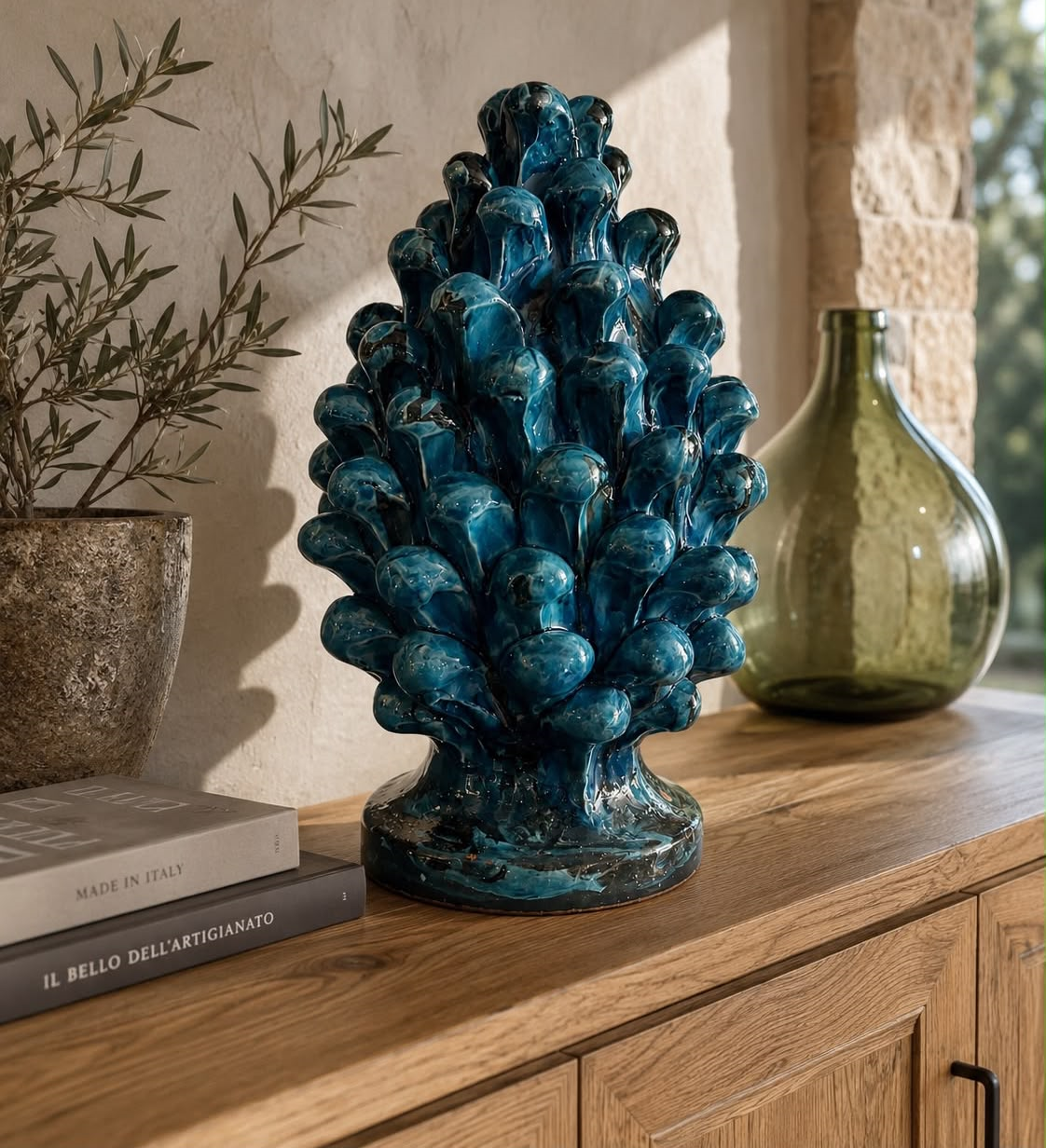 Pigna Artigianale in Terracotta Blu H.16x25 cm