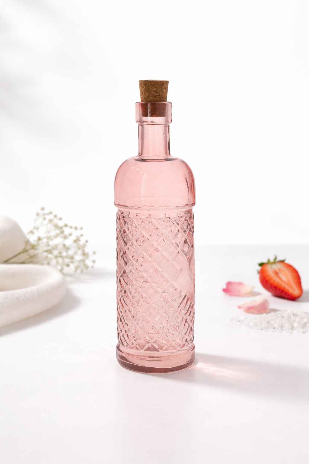 Bottiglia in vetro rosa con tappo H.25x6,5 cm