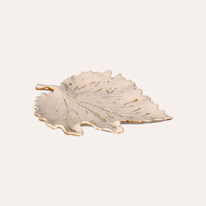 Foglia Decorativa in Ceramica Beige – Effetto Sabbiato Elegante