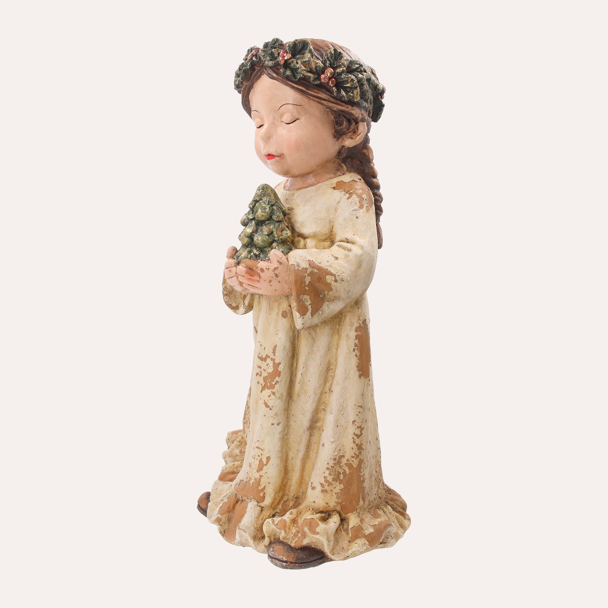 Fanciulla con Pino in Resina