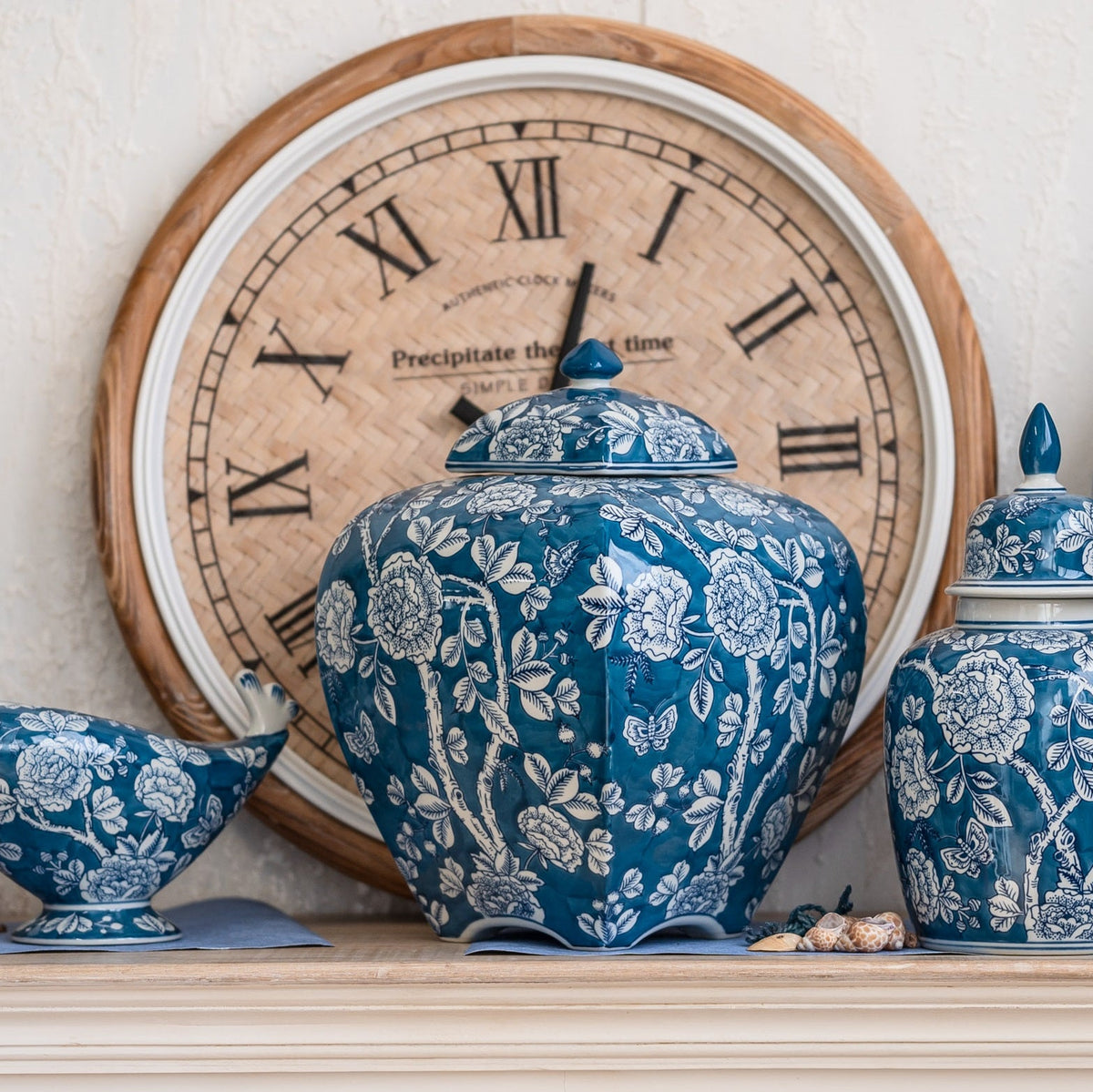 Potiche décorative en céramique bleue h.37x28