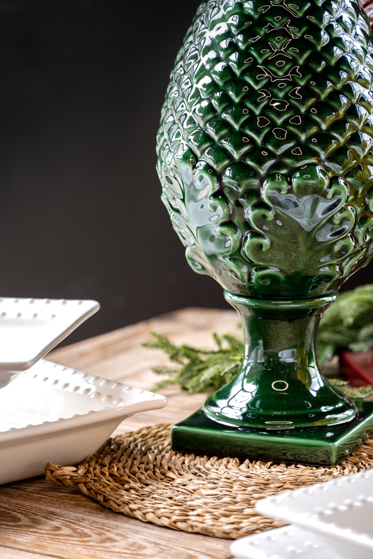 Pigna decorativa in ceramica verde H60 cm Ø30 Made in Italy – Soprammobile artigianale