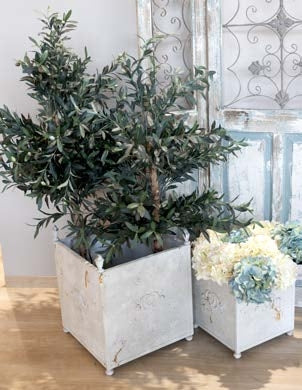 Set of 2 Antique White Iron Plant Holders