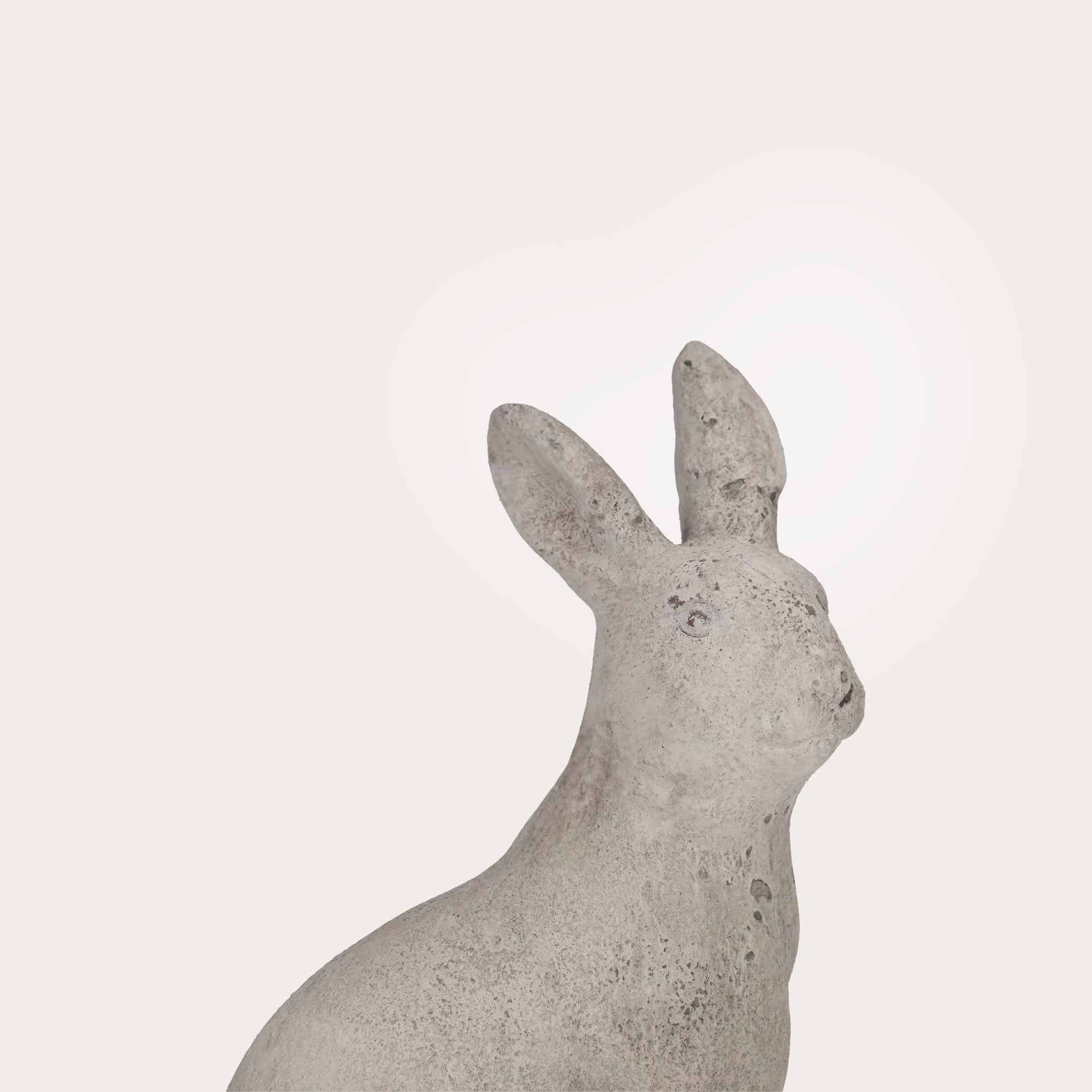 Decorative White Graniglia Rabbit – Elegant Easter Decor and Compositions
