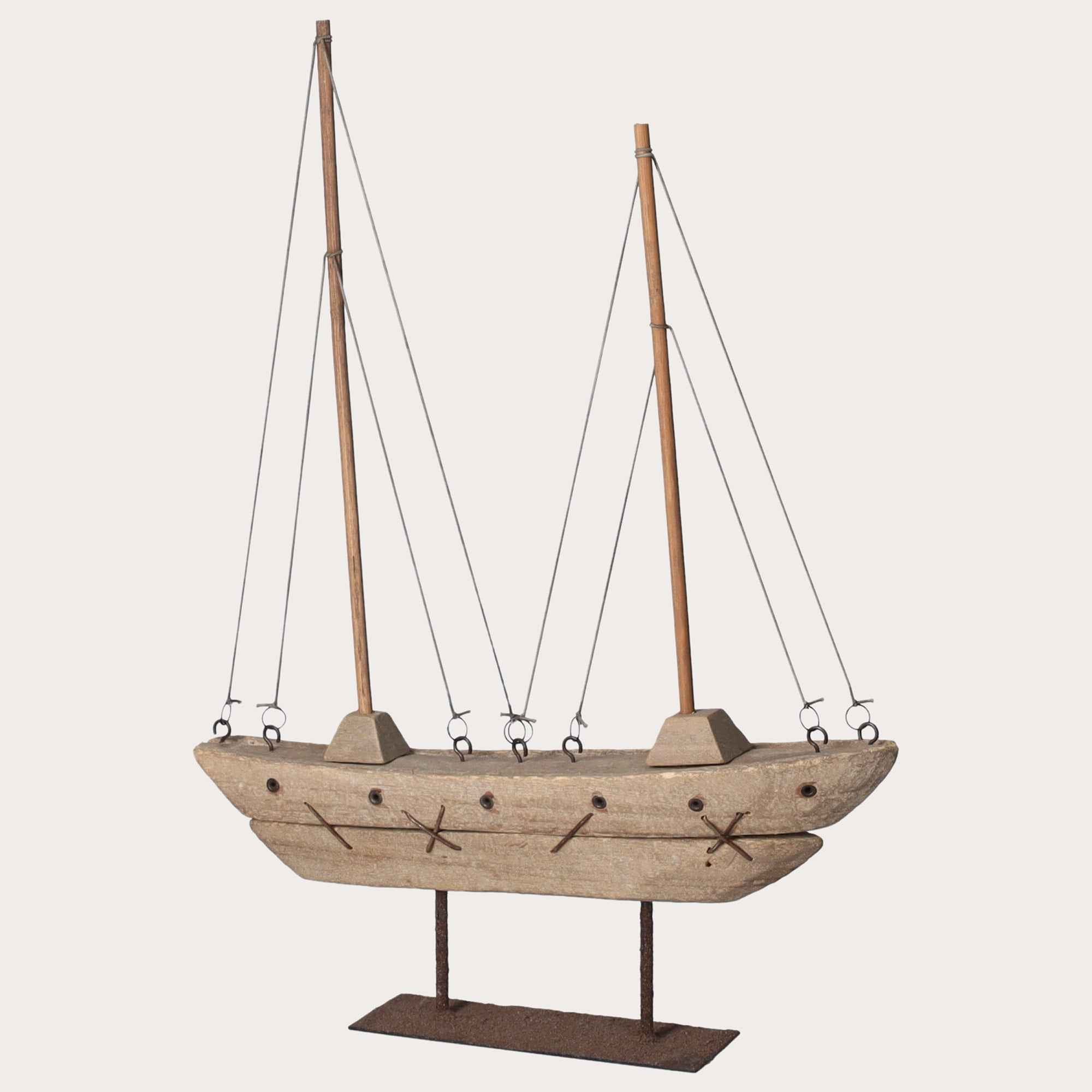Miniatura di Peschereccio in Legno e Ferro