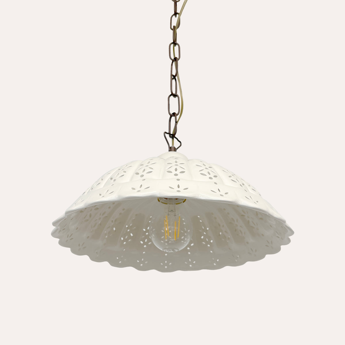 Lampadario a Sospensione Ceramica Bianca Traforata 32 cm - 100%made in Italy