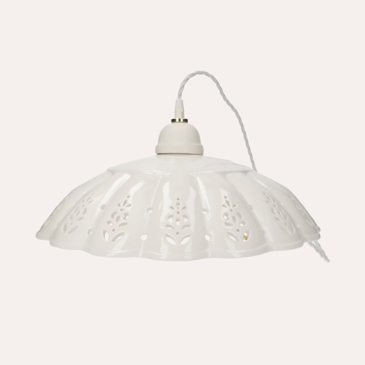 Lampadario Rustico in Ceramica Bianca Traforata 42 cm - Made in Italy