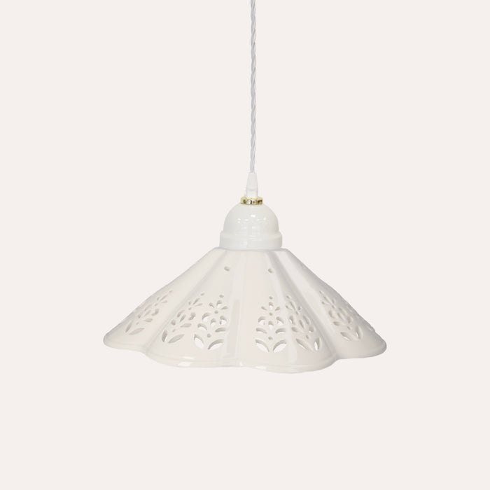Lampadario a Sospensione Ceramica Bianca Traforata 38 cm con Treccia. made in Italy