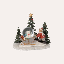 Bimbo Decorativo natalizio con Sfera e luci LED – H 13 x L 15 x P 12 cm