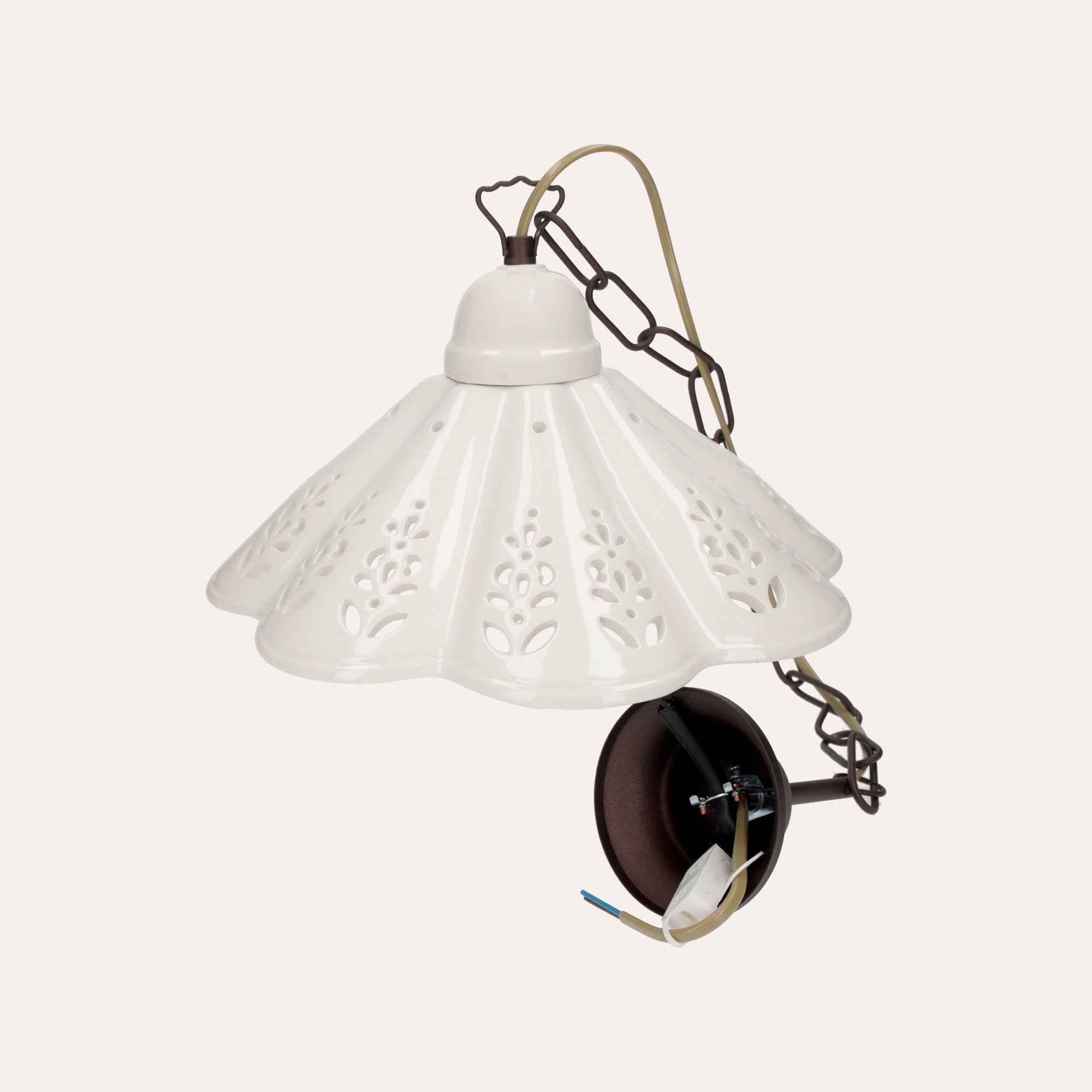 Lampadario a Sospensione in Ceramica Bianca Rustica