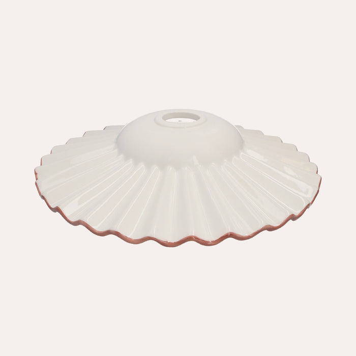 Paralume in Ceramica Ondulato Bianco con Bordo Rosa , made in Italy, Ø 39 cm
