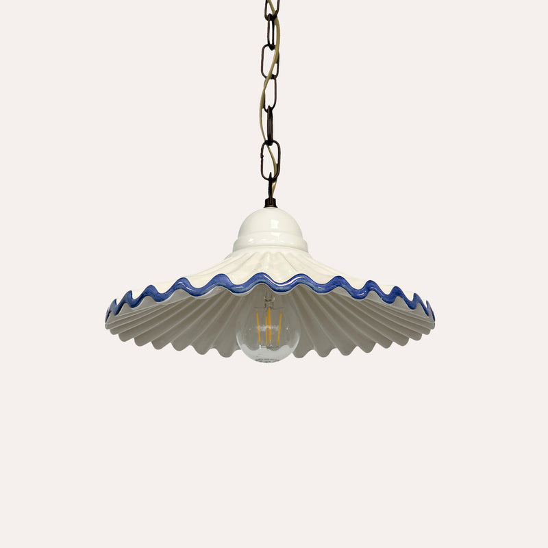 Lampadario a Sospensione in Ceramica Bianca con Bordo Blu