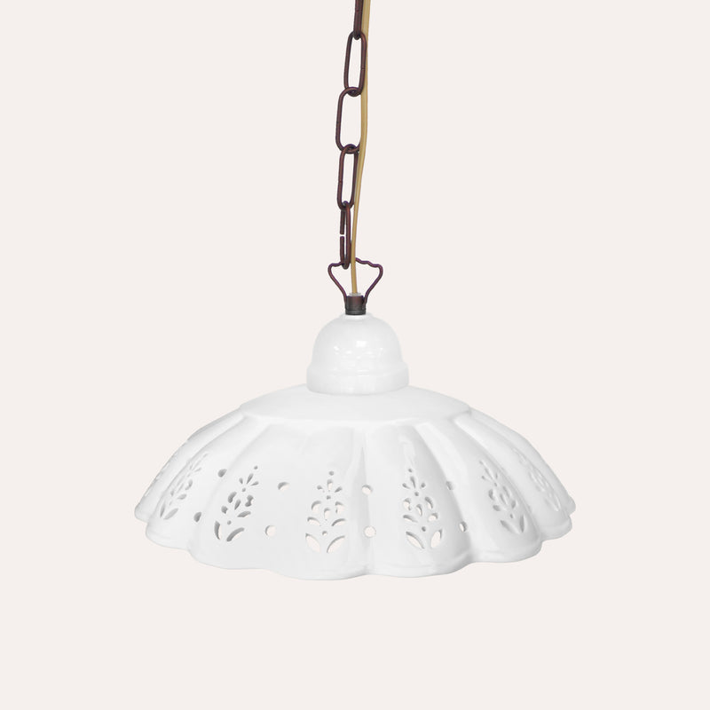Lampadario a Sospensione in Ceramica Bianca Traforata Artigianale