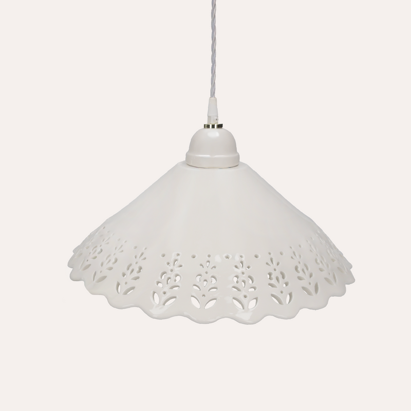Lampadario a Sospensione Ceramica Bianca Traforata 40 cm - Made in Italy