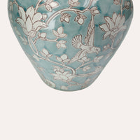 Vaso Elegante in Porcellana Verde Marino con Arabesque Bianchi