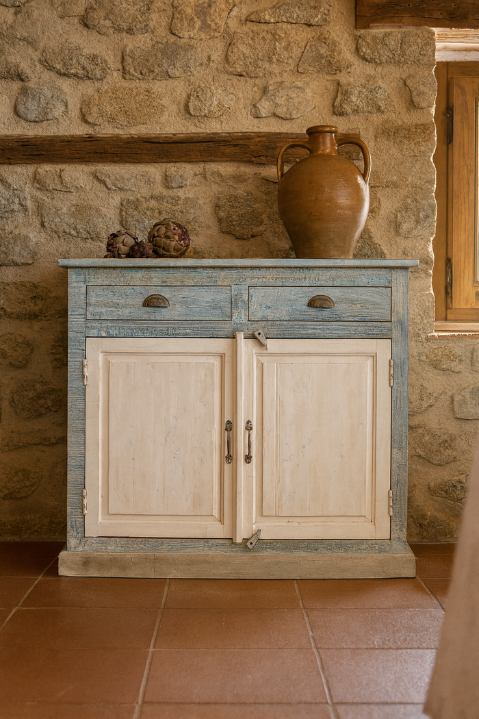 Credenza in Legno a Due Ante e Due Cassetti