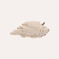 Foglia Decorativa in Ceramica Beige – Effetto Sabbiato Elegante