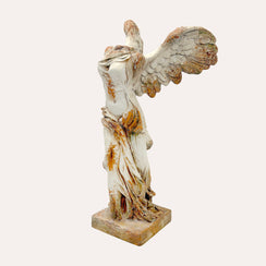 Statua Vittoria Shabby con Ali in Resina H.87 cm - KeyHome Store