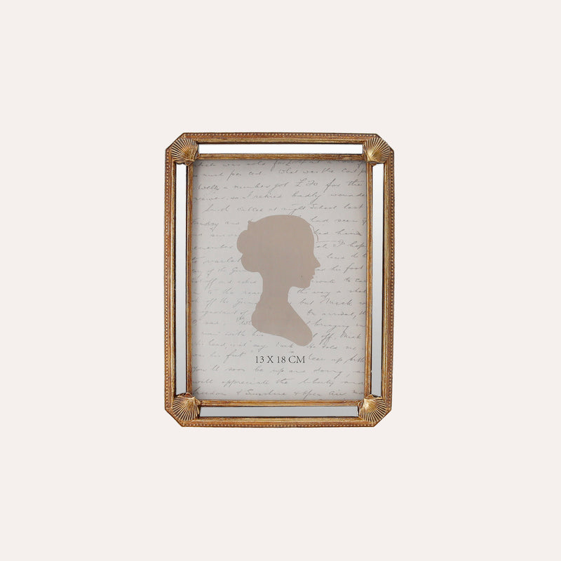 Porta Foto Grande Cornice Decorativa con Conchiglie Dorate (21x16cm)