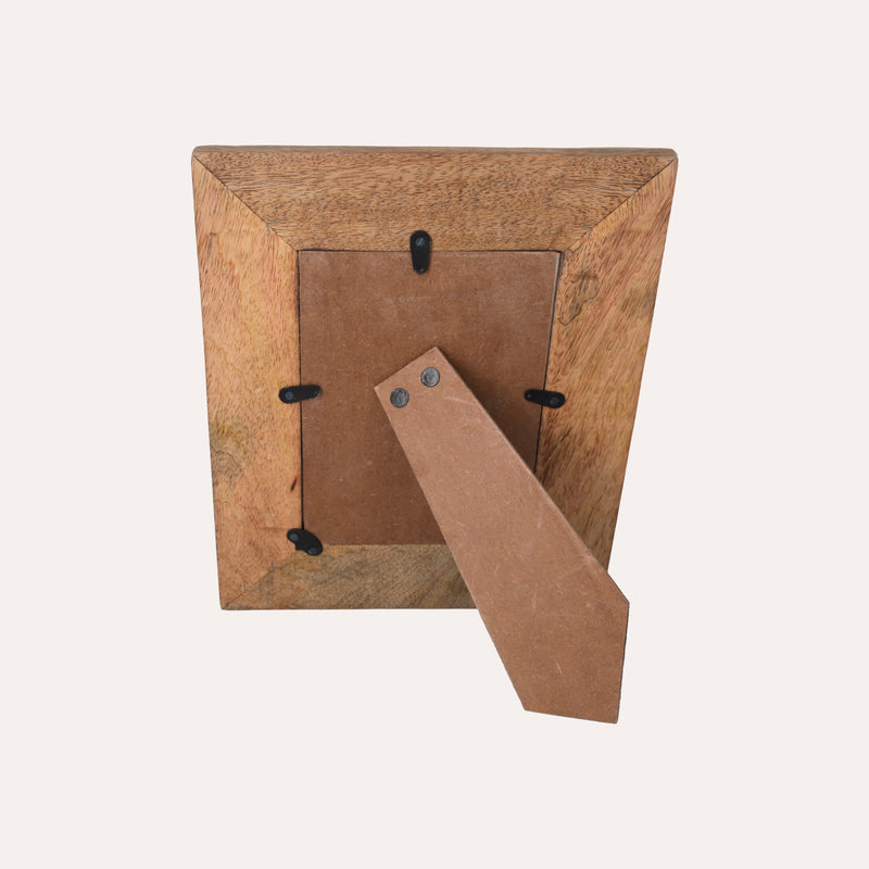 Cornice Portafoto Intagliata a Mano con Motivi a Rombi