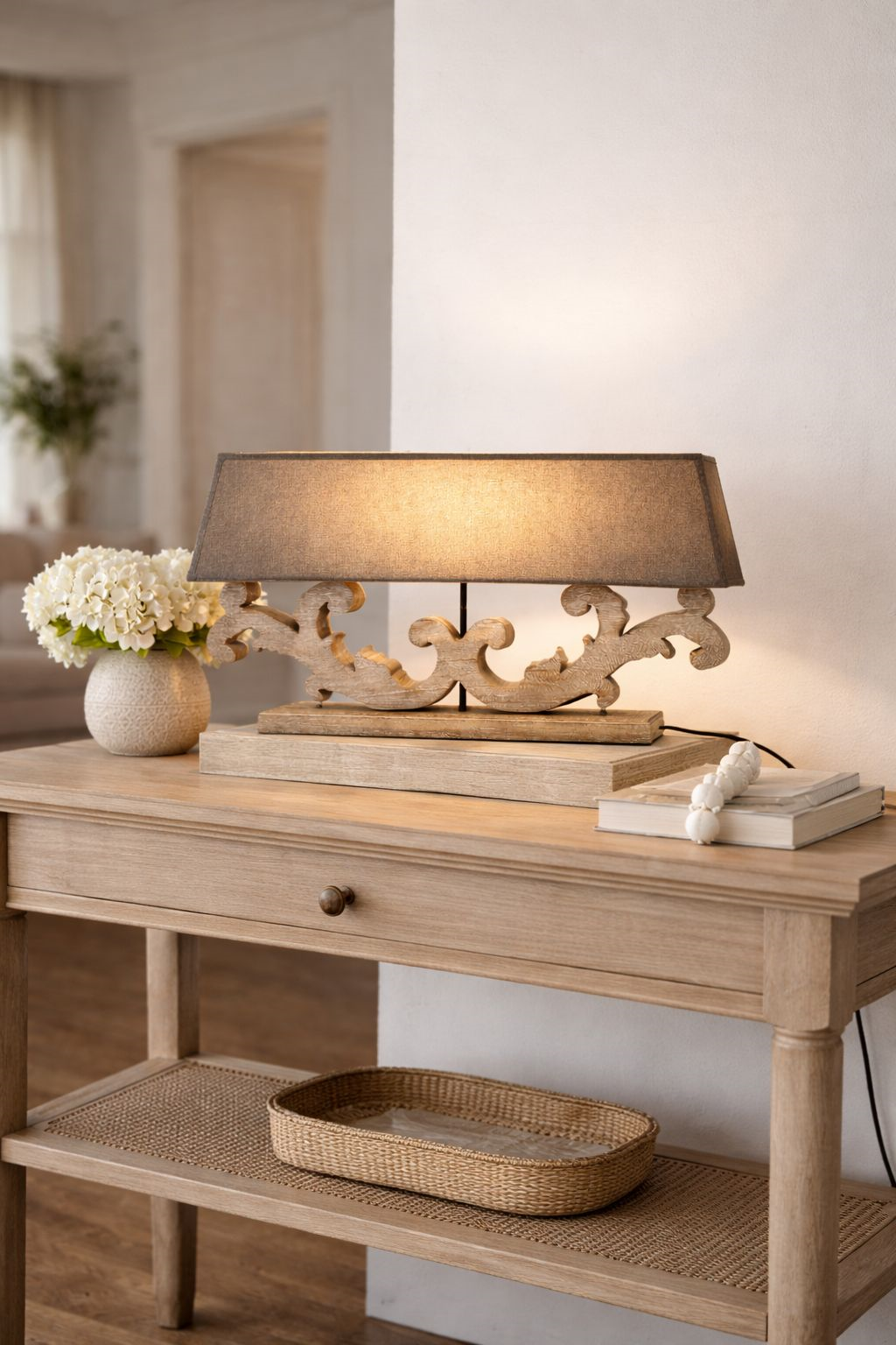 Lampada Da Tavolo con 3 Luci e Paralume in Stoffa Inclusi H47x98x22 cm