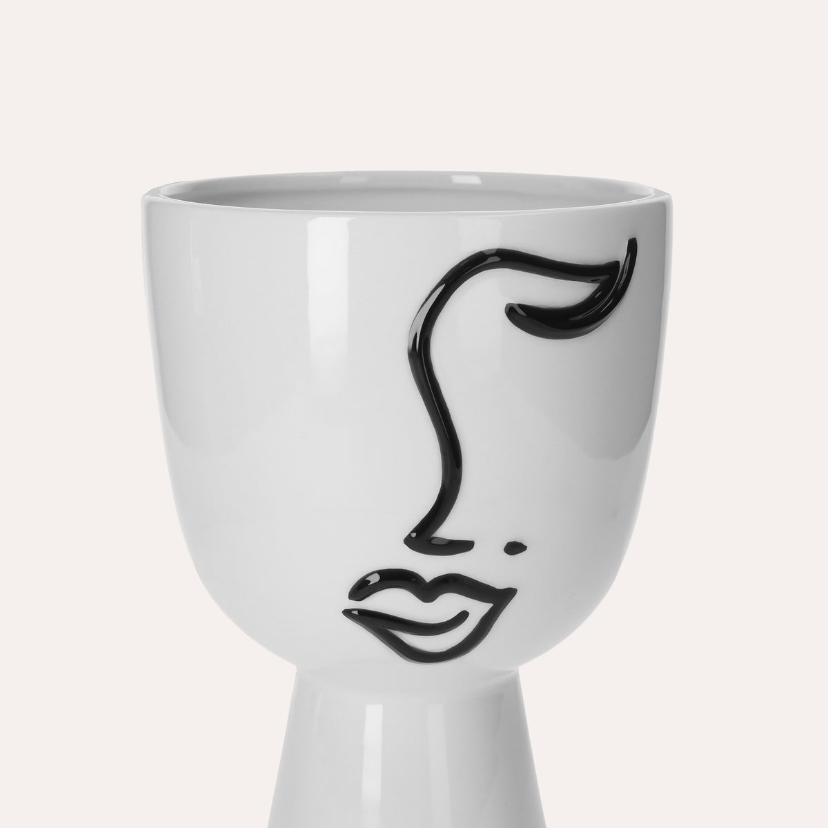Vaso in Ceramica a Forma di Testa Astratta con Occhio
