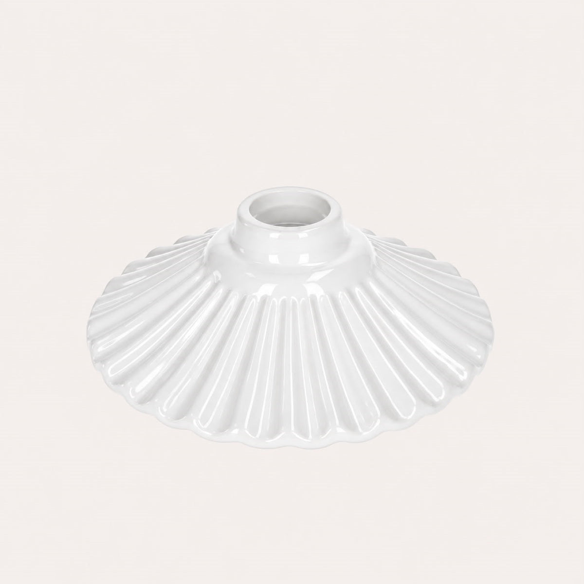 Abat-jour en céramique blanche avec bord blanc Ø. 20 cm