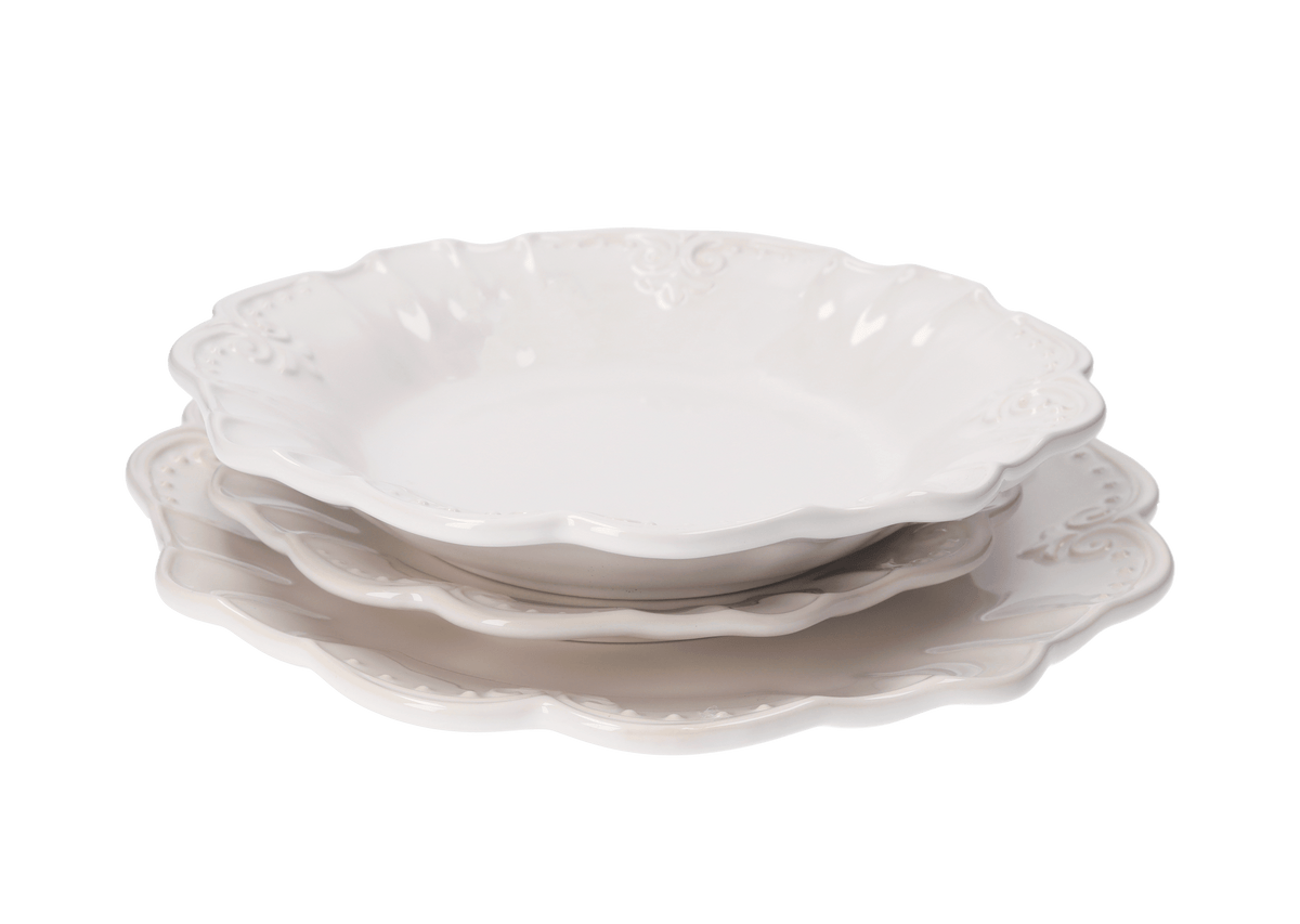 Servizio di 18 Piatti in Ceramica Bianca Decorati Barocchi