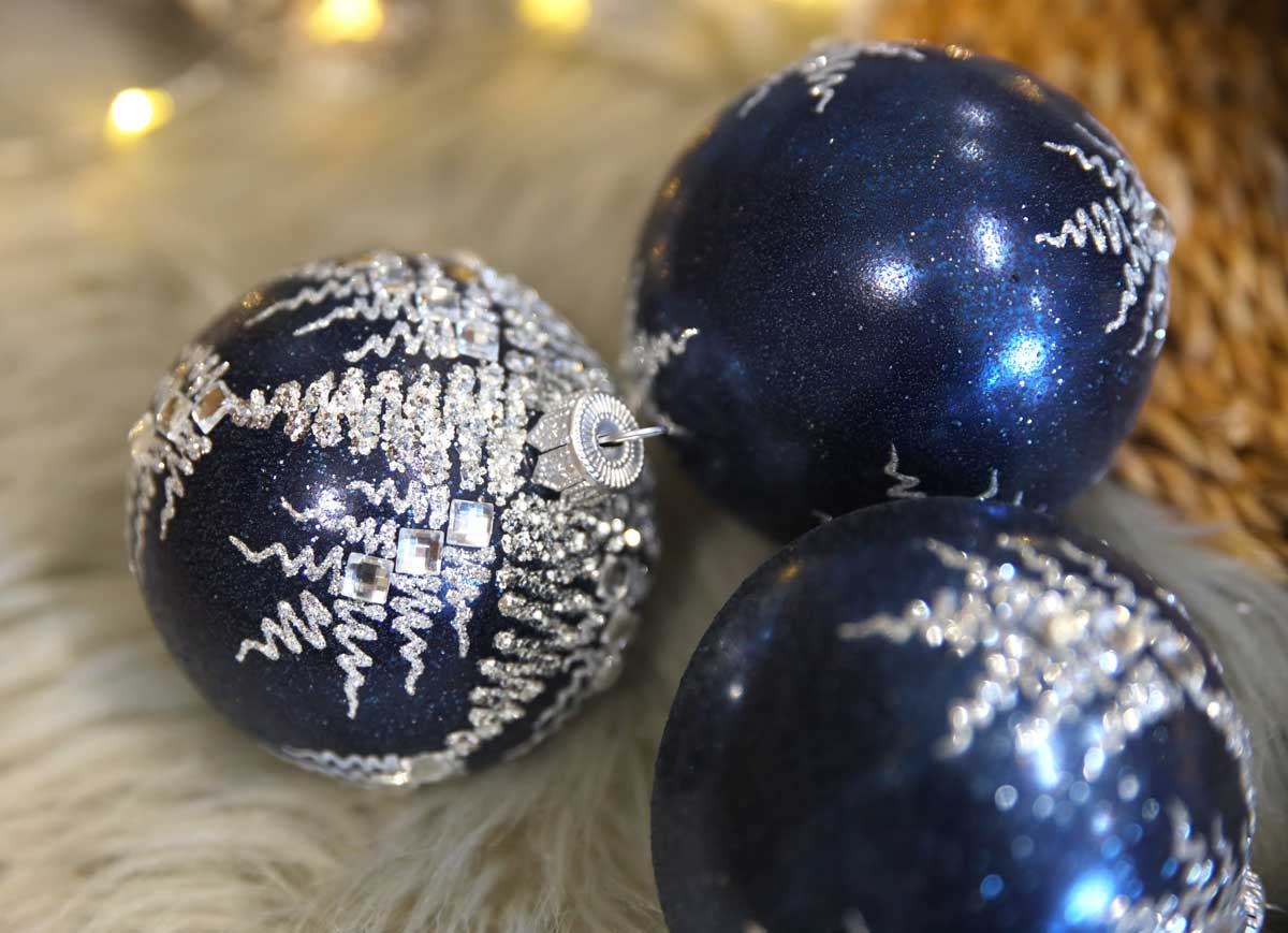 Set di 4 Palline in Vetro Blu Fatte a Mano Eleganti