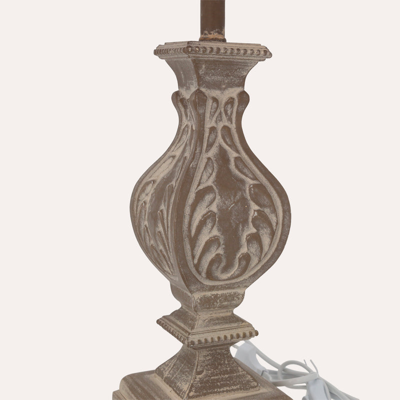 Lampada Barocca con Motivo Decorativo. Elegante Lampada da Tavolo per Stile Classico e Raffinato