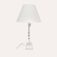 Lampada Shabby Chic con Base in Legno a Forma di Foglia