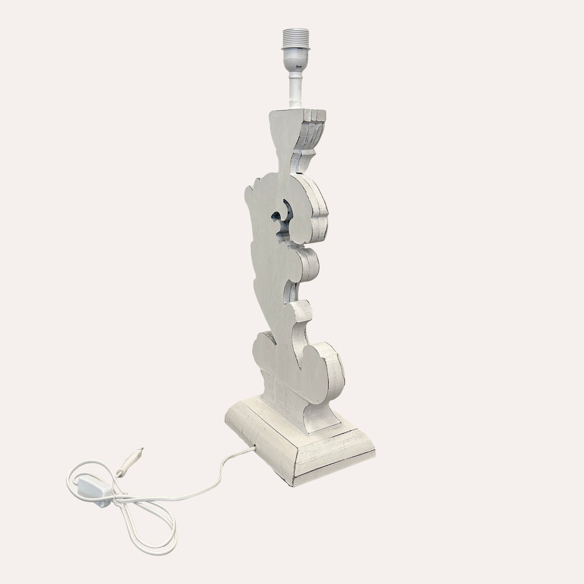 Lampada Shabby Chic con Base in Legno a Forma di Foglia
