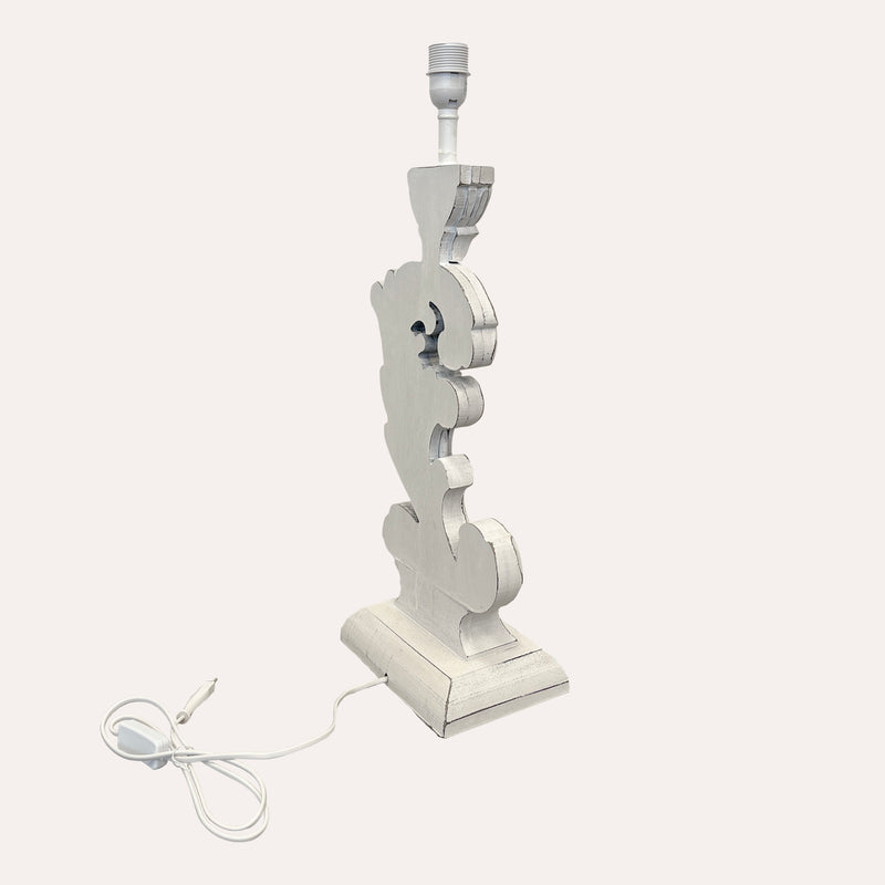 Lampada Shabby Chic con Base in Legno a Forma di Foglia
