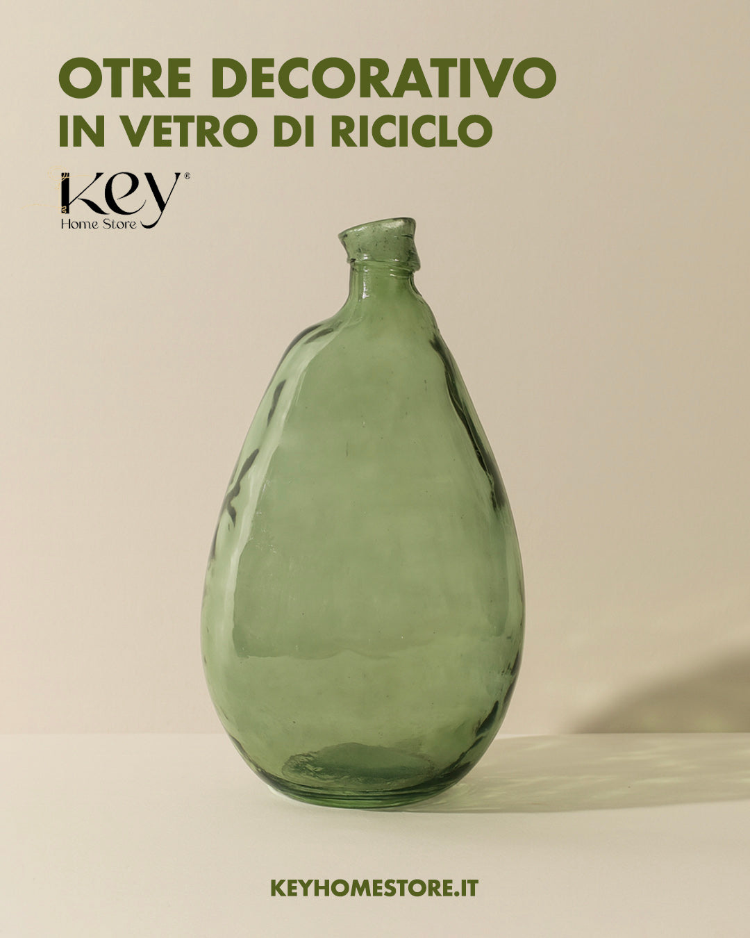Otre Verde in Vetro. Contenitore e vaso Decorativo in Vetro per Casa e Arredamento Elegante