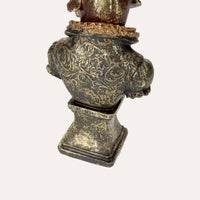 Busto Bulldog in Resina – Scultura Decorativa per Casa, Studio o Negozio