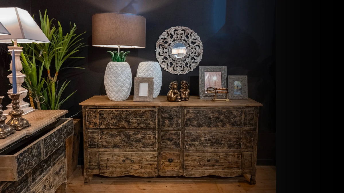 Comò in Legno 9 Cassetti Stile Rustico – 183x50xH86 cm