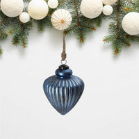 Pigna decorativa natalizia blu, realizzata in vetro