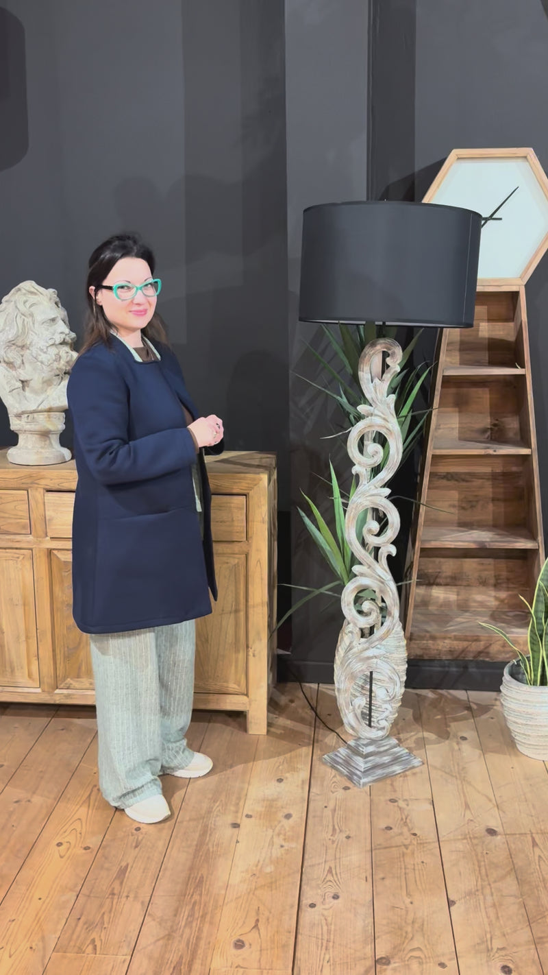 Piantana con fregio e paralume Ø50 cm H170 cm