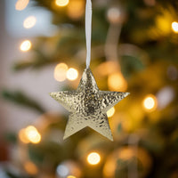 Decorazione Natalizia a Forma di Stella in Metallo, Finitura Oro